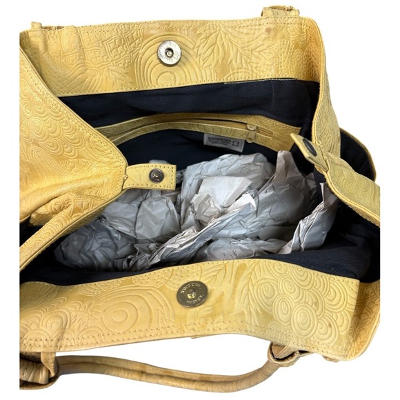 Vintage Baganda Genuine Leather Yellow Gold Embossed Floral Tote Shoulder Bag - Picture 5 of 15